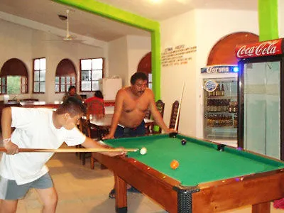 Arturo's Hotel