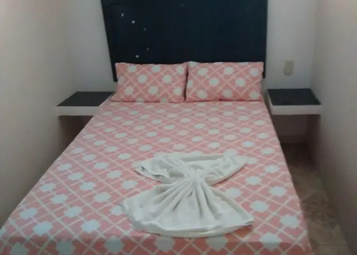 Arturo's 3*
